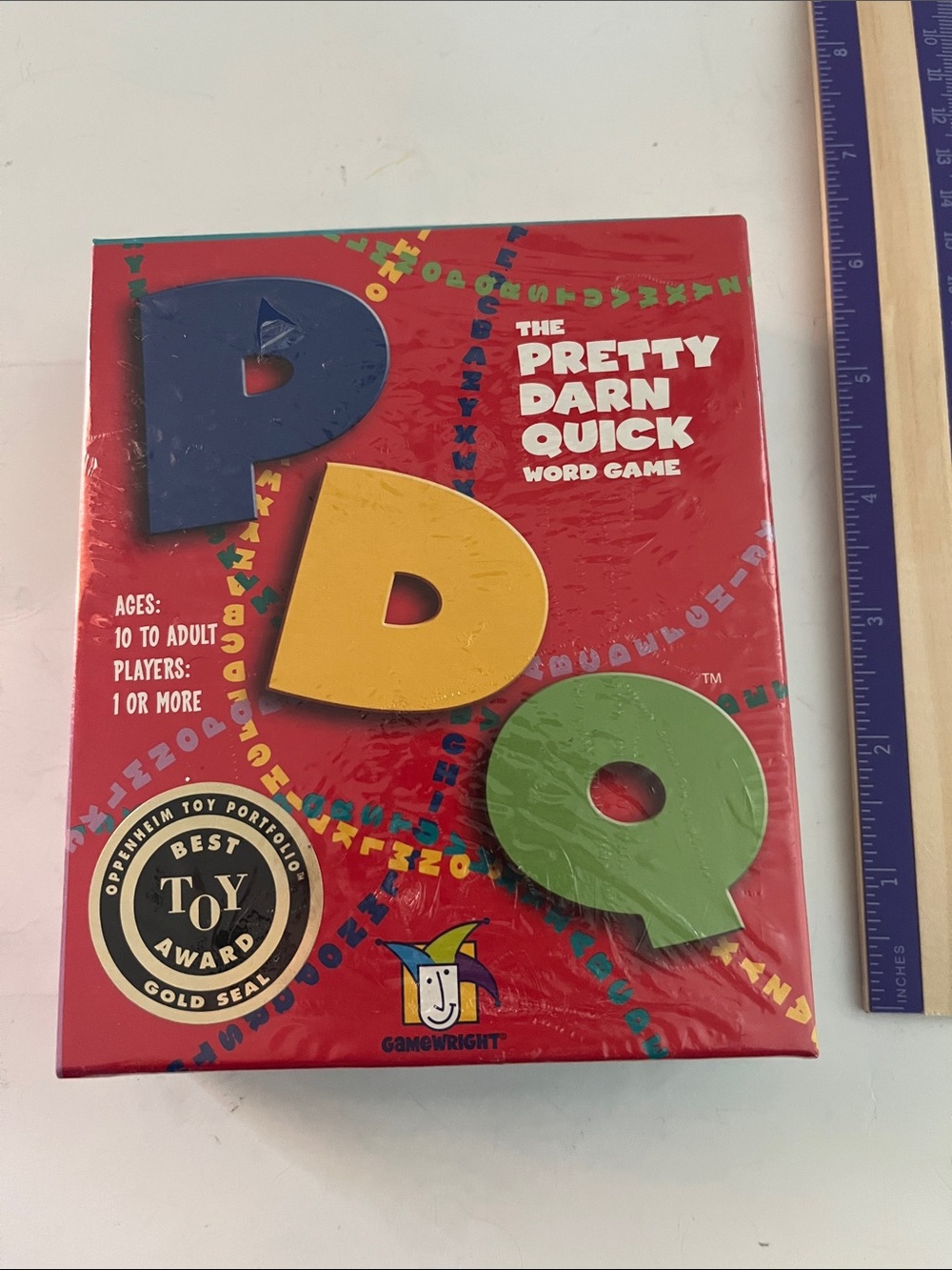 Gamewright P D Q (Pretty Darn Quick) Kids Word Game - Red, Blue, Yellow, Green